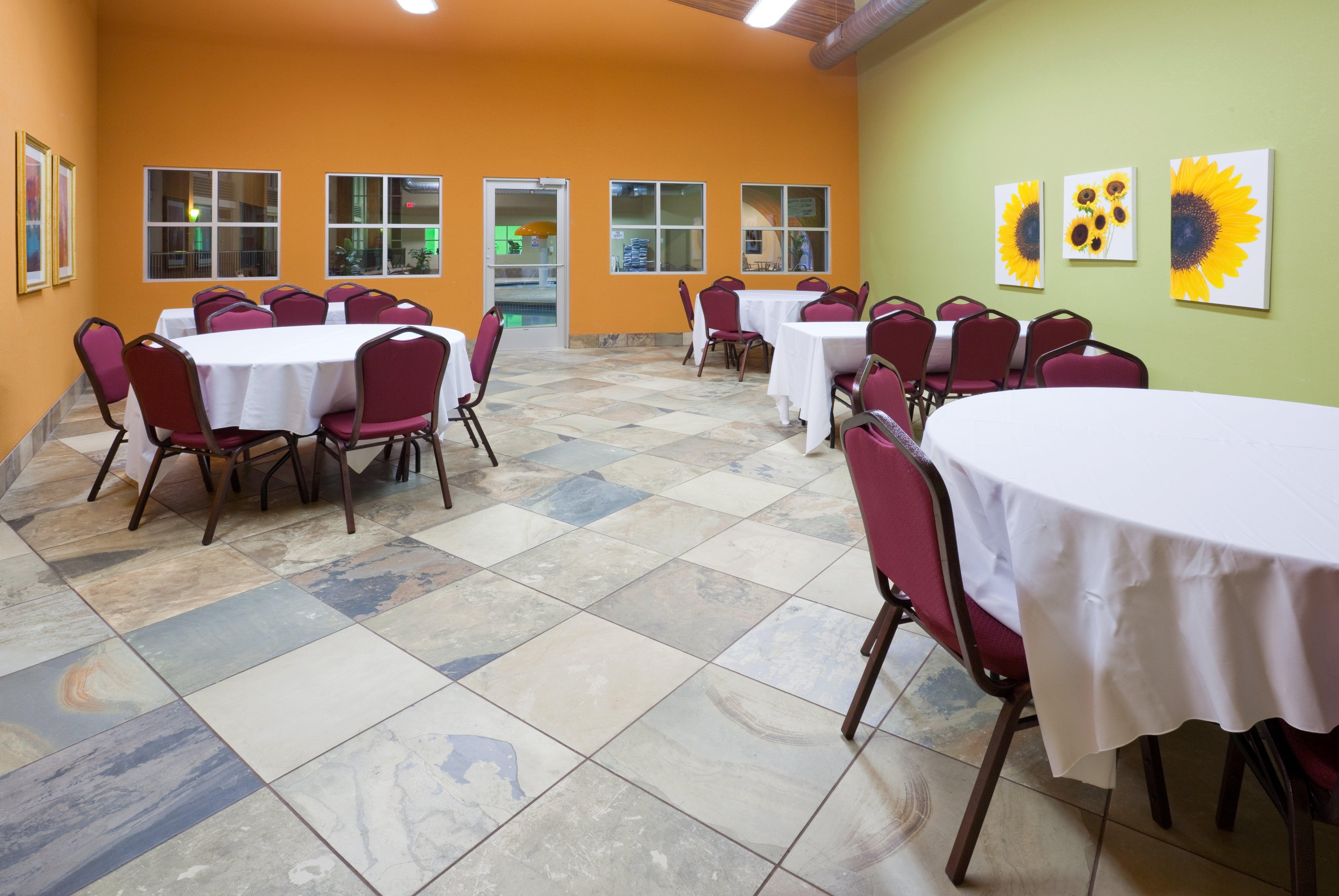 Holiday Inn Detroit Lakes By Ihg מראה חיצוני תמונה