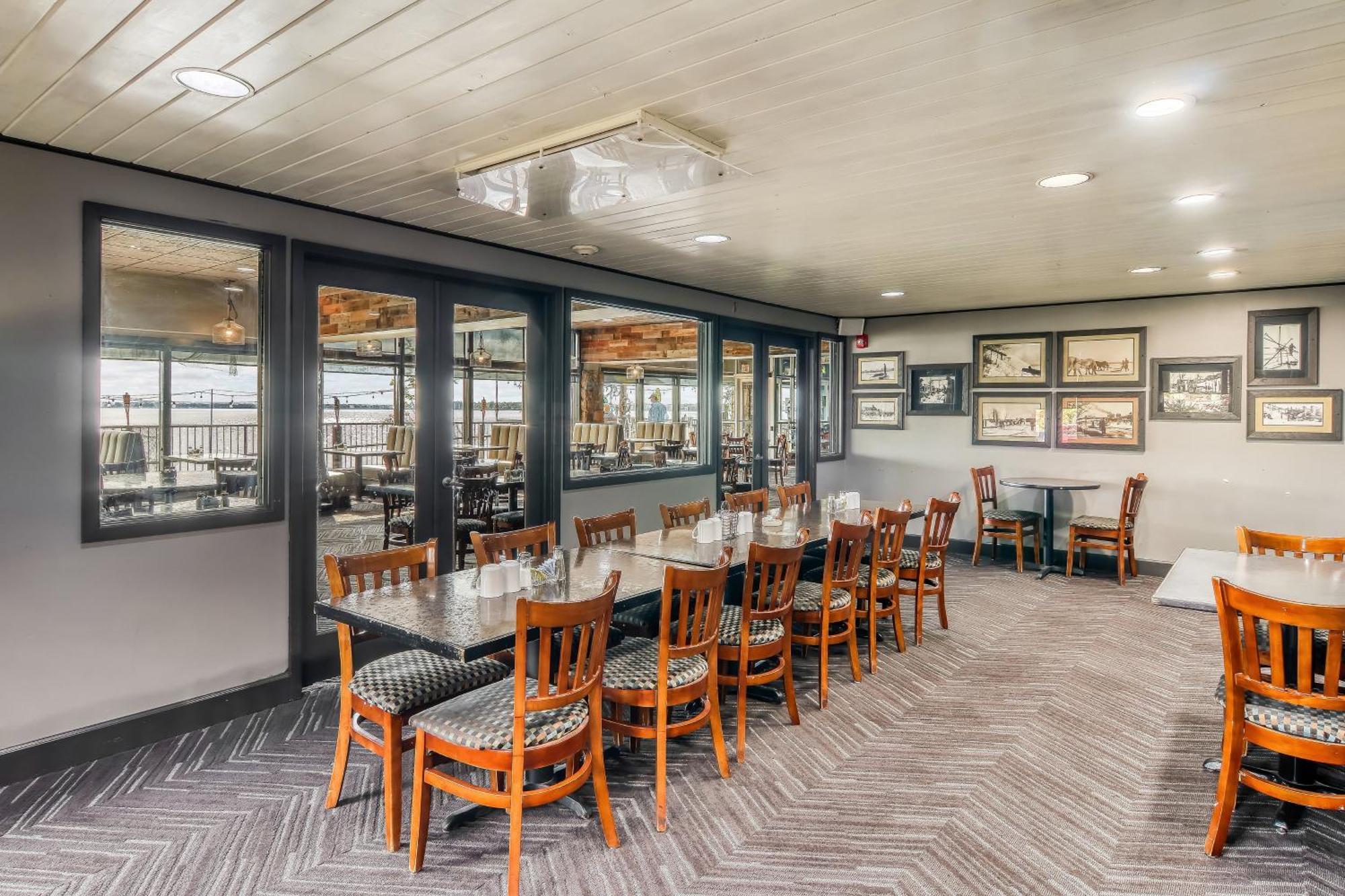 Holiday Inn Detroit Lakes By Ihg מראה חיצוני תמונה